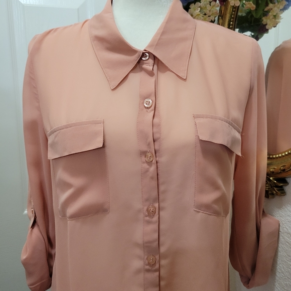 Button down blouse - Picture 4 of 10